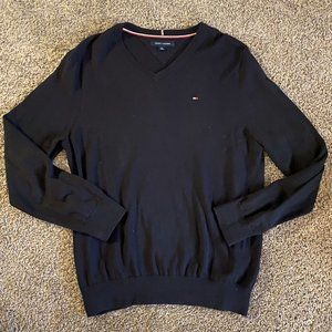 Tommy Hilfiger VNeck Sweater, Medium Black